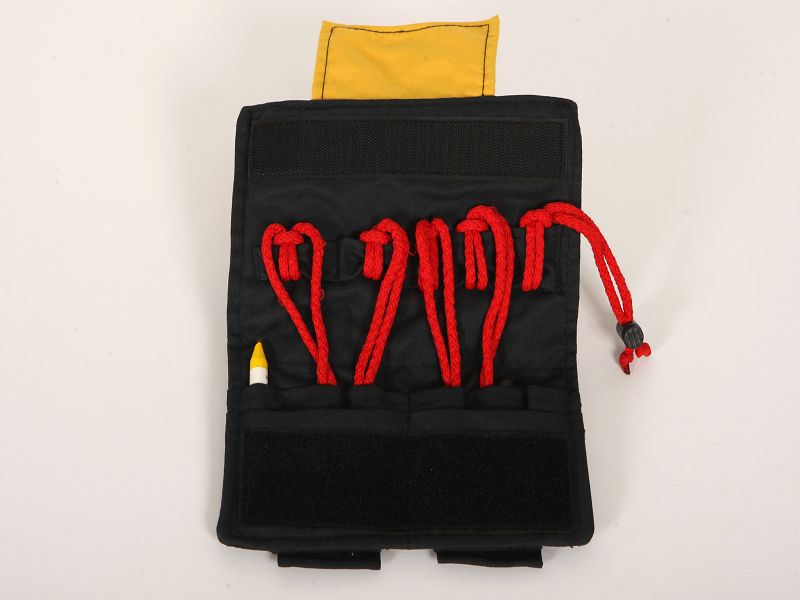 Holster Modell firemaster HMR, zum Markieren abgesuchter Räume (komplett)